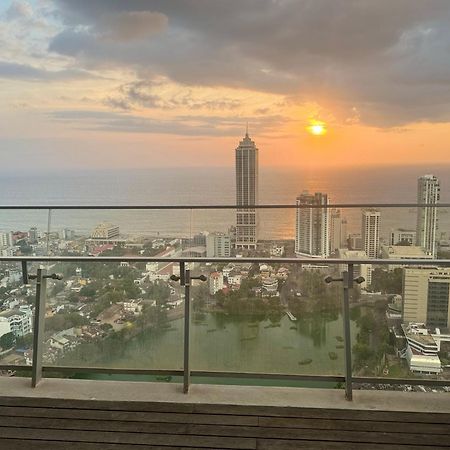 דירות Altair Luxury Colombo By Miracle מראה חיצוני תמונה